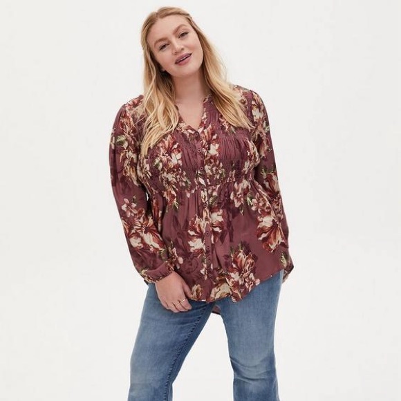 NEW Torrid Pink Floral Blouse 1X - Picture 2 of 10